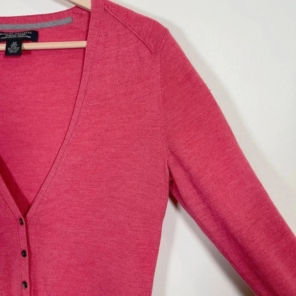 Banana Republic Extra Fine Merino Wool Pink Berry Cardigan - Picture 5 of 13